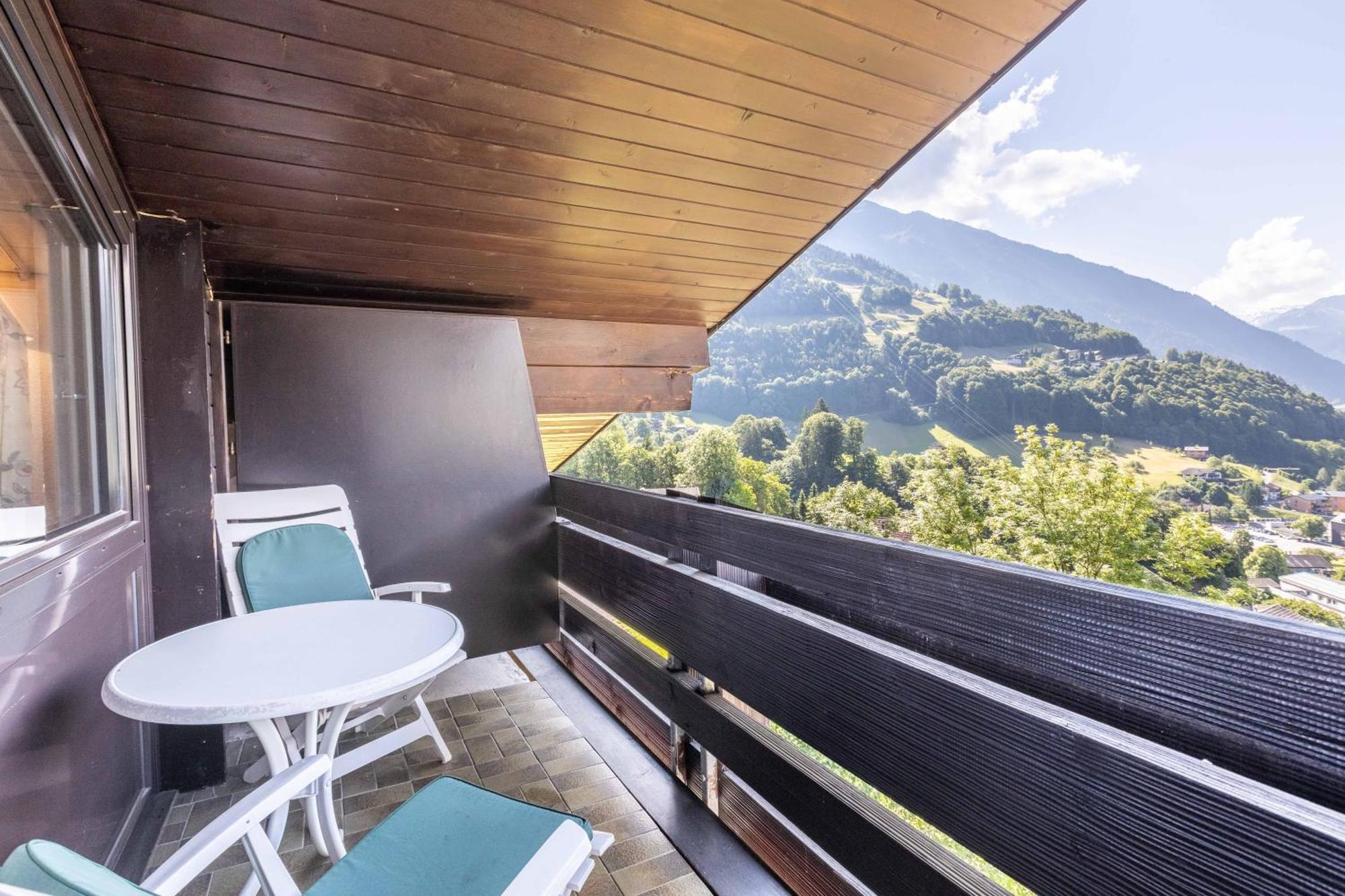 Keyone Rooms Montafon Schruns ภายนอก รูปภาพ