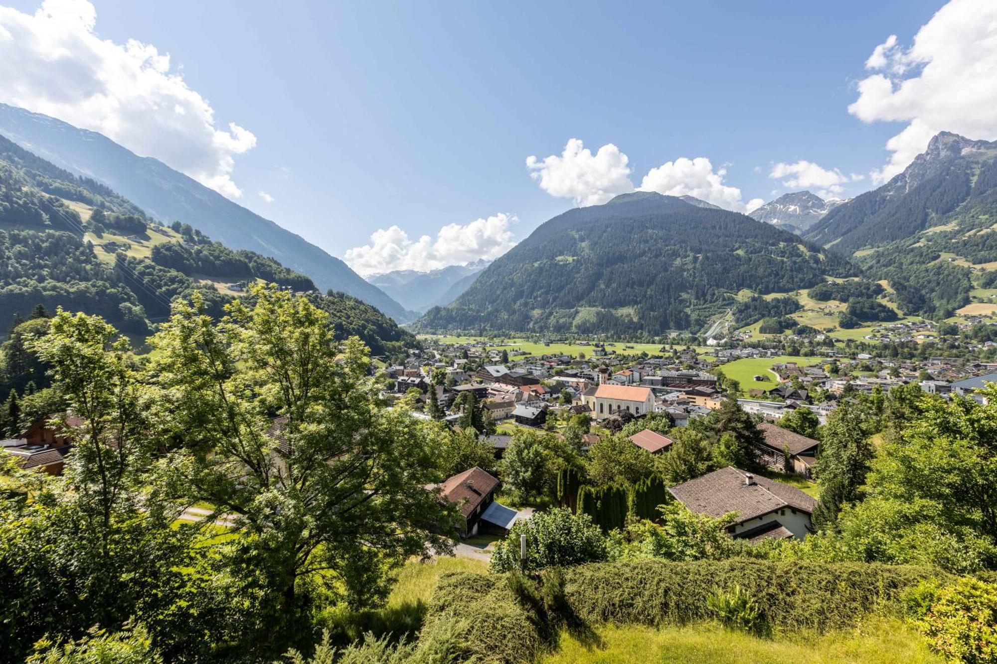 Keyone Rooms Montafon Schruns ภายนอก รูปภาพ