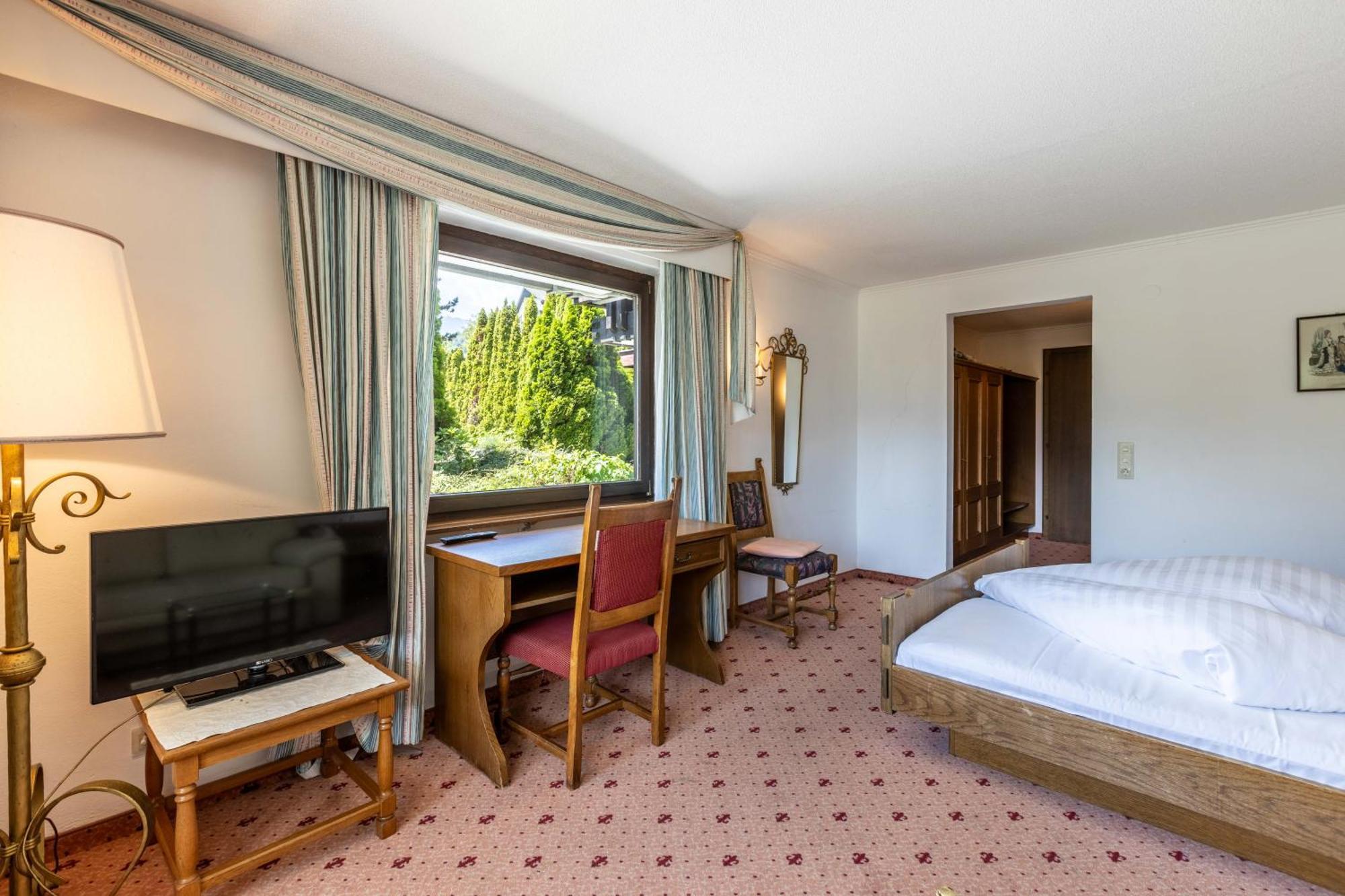 Keyone Rooms Montafon Schruns ภายนอก รูปภาพ