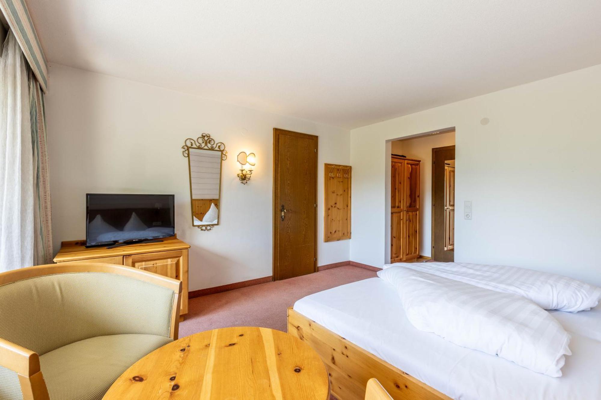 Keyone Rooms Montafon Schruns ภายนอก รูปภาพ