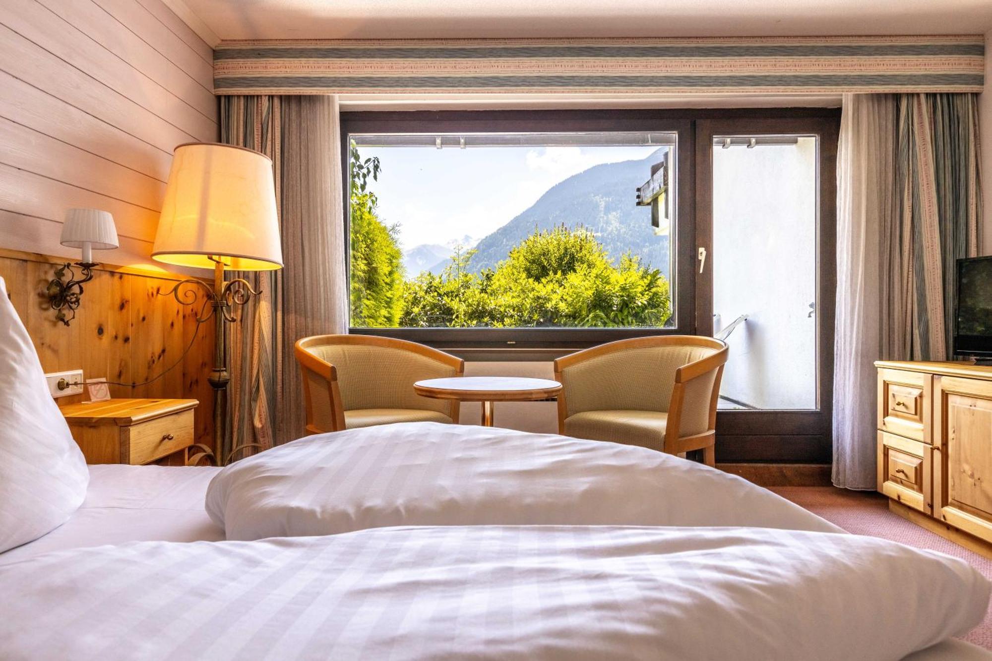 Keyone Rooms Montafon Schruns ภายนอก รูปภาพ
