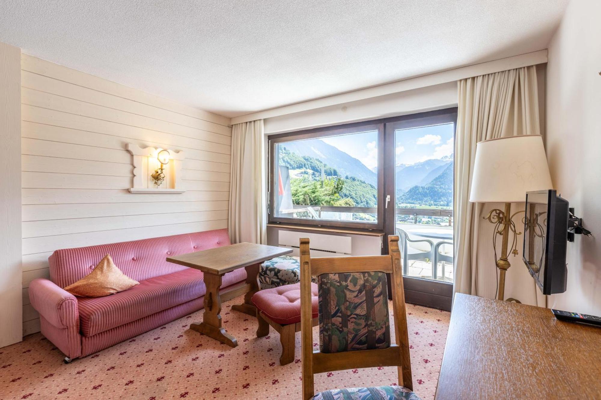 Keyone Rooms Montafon Schruns ภายนอก รูปภาพ